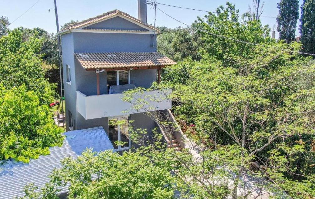 Faeax Guesthouse Linia Екстер'єр фото